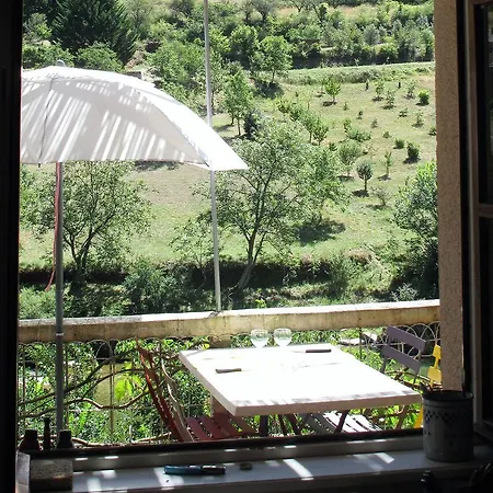 Hotel-restaurant Le Parisien Hotel Les Vignes